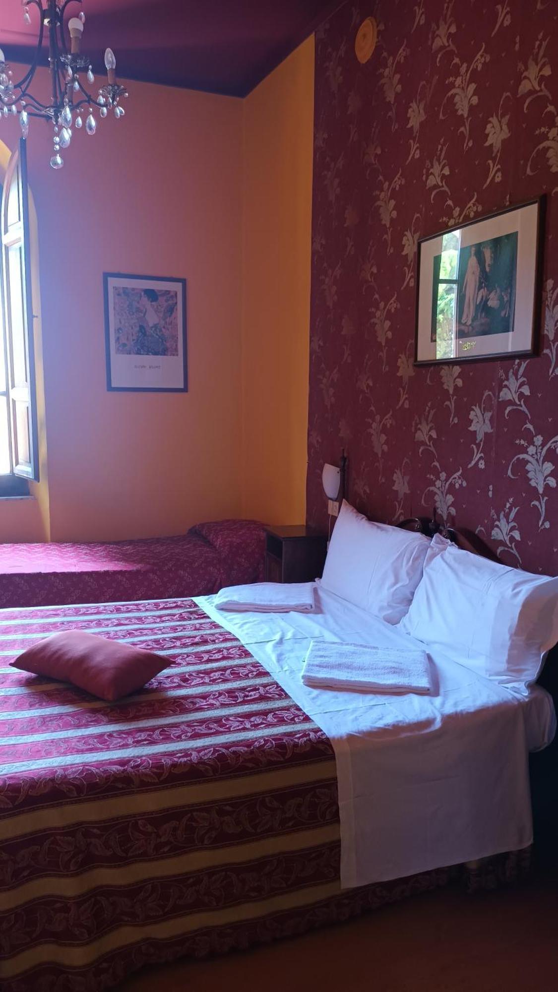 Hotel Europa Перуджа Экстерьер фото