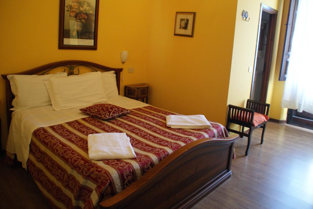 Hotel Europa Перуджа Экстерьер фото